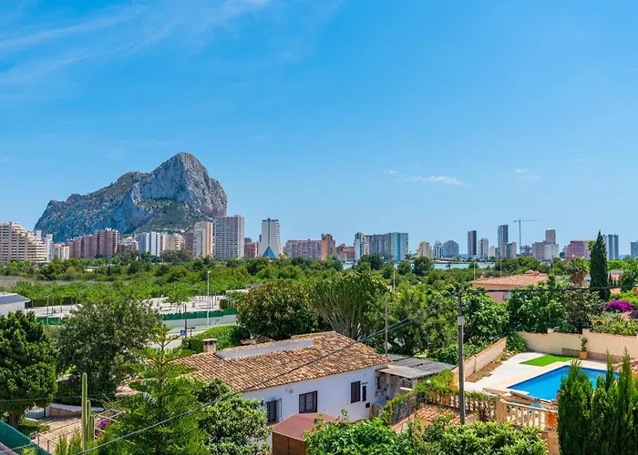 فيلة Cruz - Plusholidays