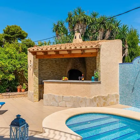 Cruz - Plusholidays *