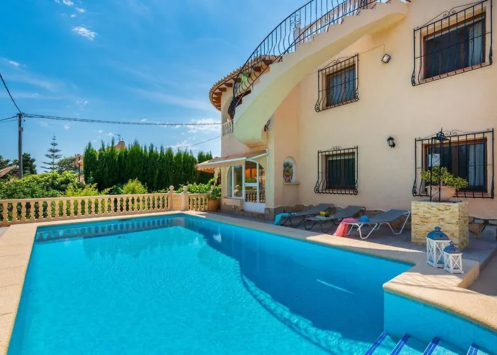 Cruz - Plusholidays Villa